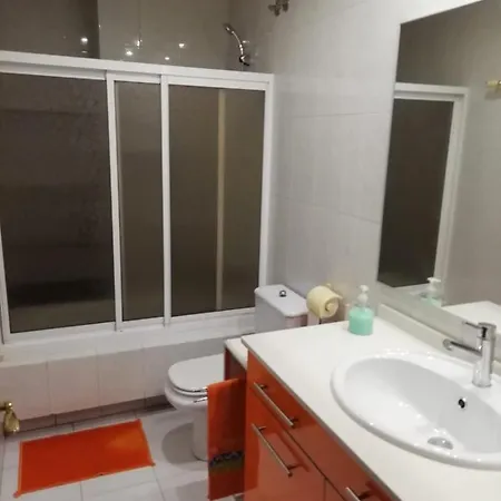 Piso Vacacional Carballeira 公寓 格罗韦