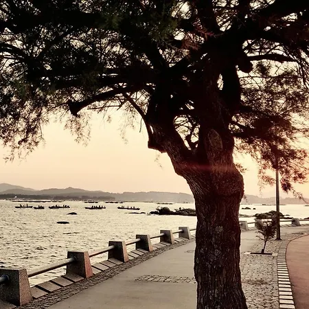 Piso Vacacional Carballeira 格罗韦